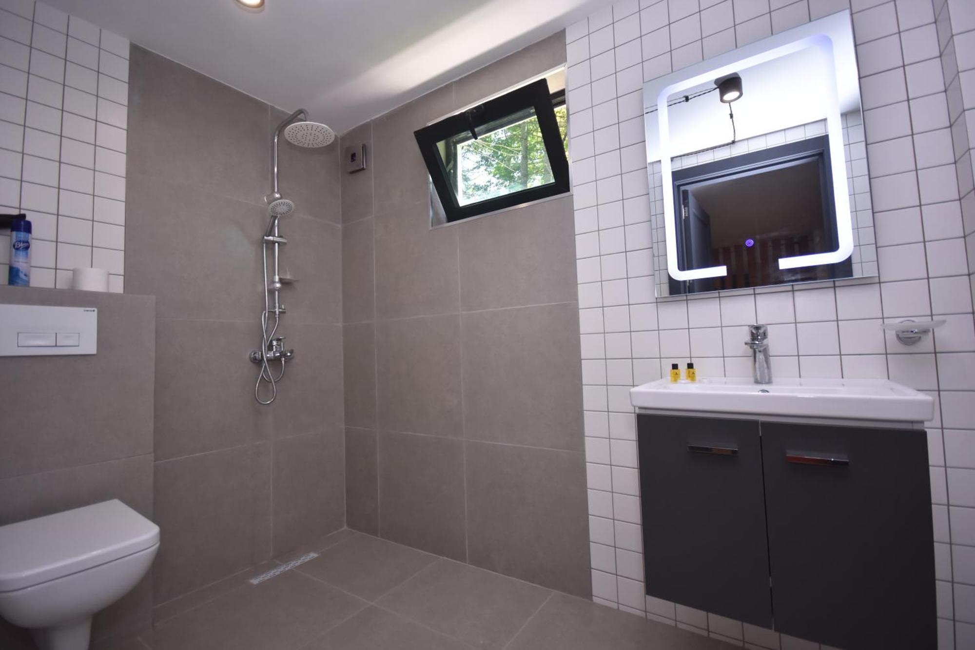 Pine Aparthotel Šekvetili Exteriér fotografie