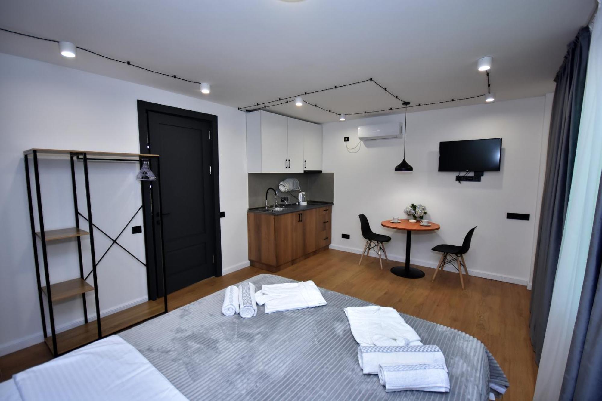 Pine Aparthotel Šekvetili Exteriér fotografie