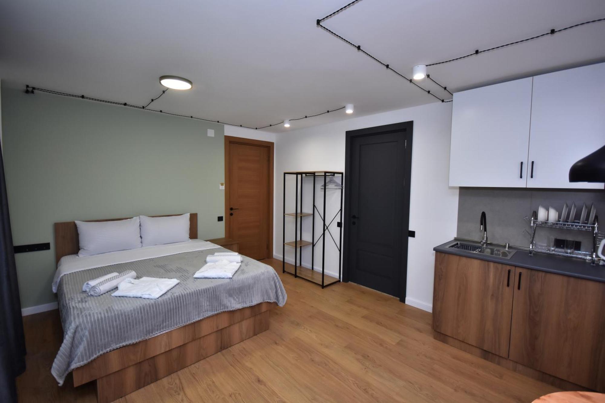 Pine Aparthotel Šekvetili Exteriér fotografie
